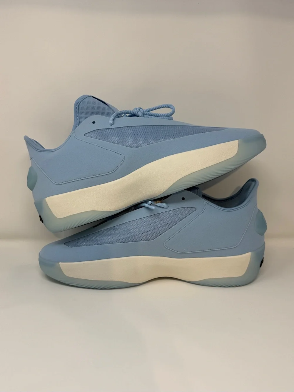 adidas sleek light