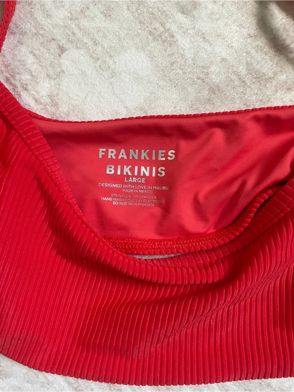 Frankies Bikinis snug color
