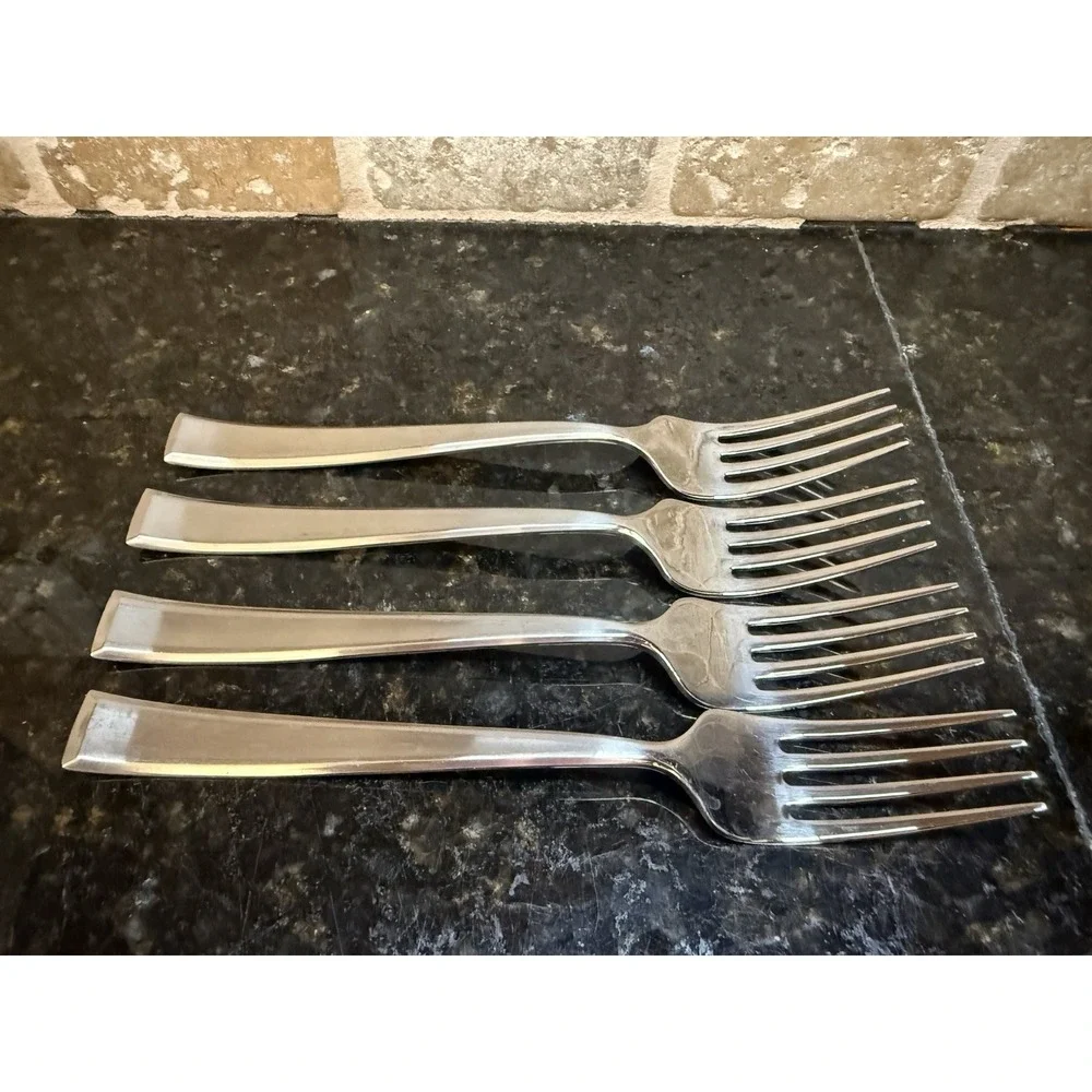 Mikasa Essex Stainless Flatware Set Of 4 Salad Forks