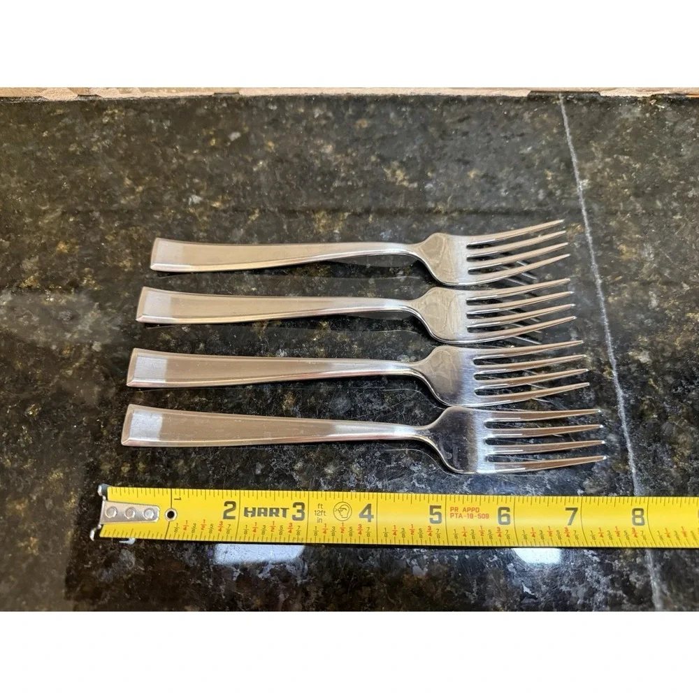 Mikasa essex stainless