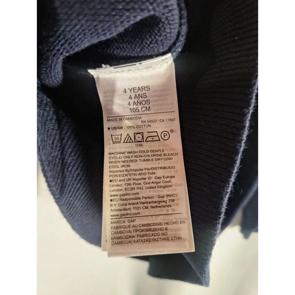 GAP classic navy