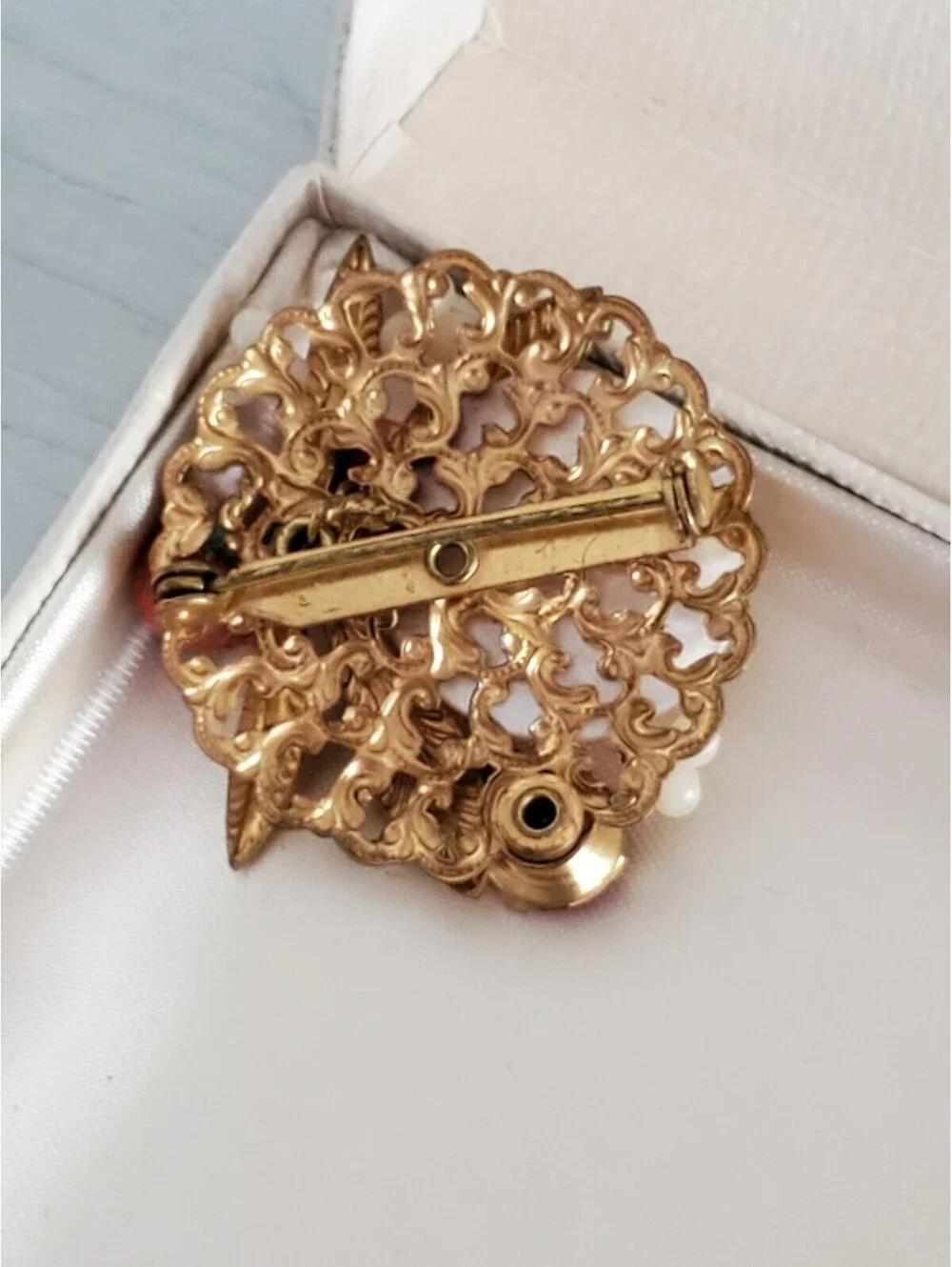 Vintage Filigree Pink and White Bead & Gold-Tone Leaf Brooch