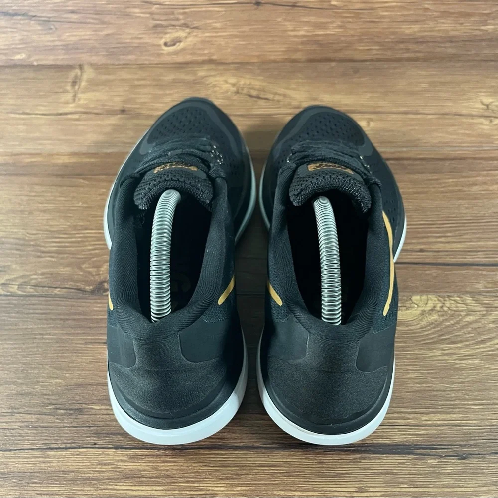 Nike ships within