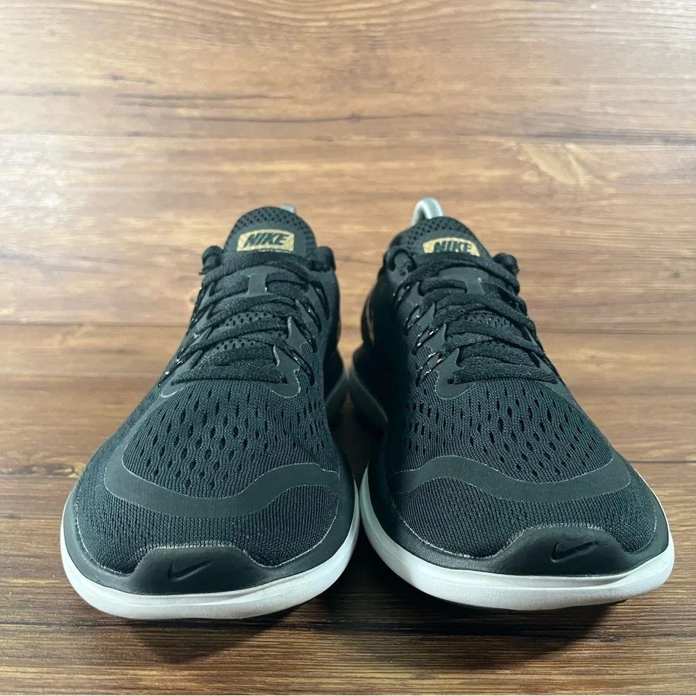 Nike ships within