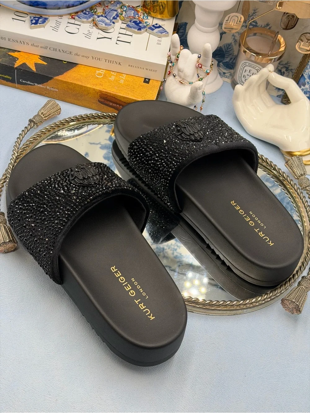 Kurt Geiger 🧿🧿 kurt