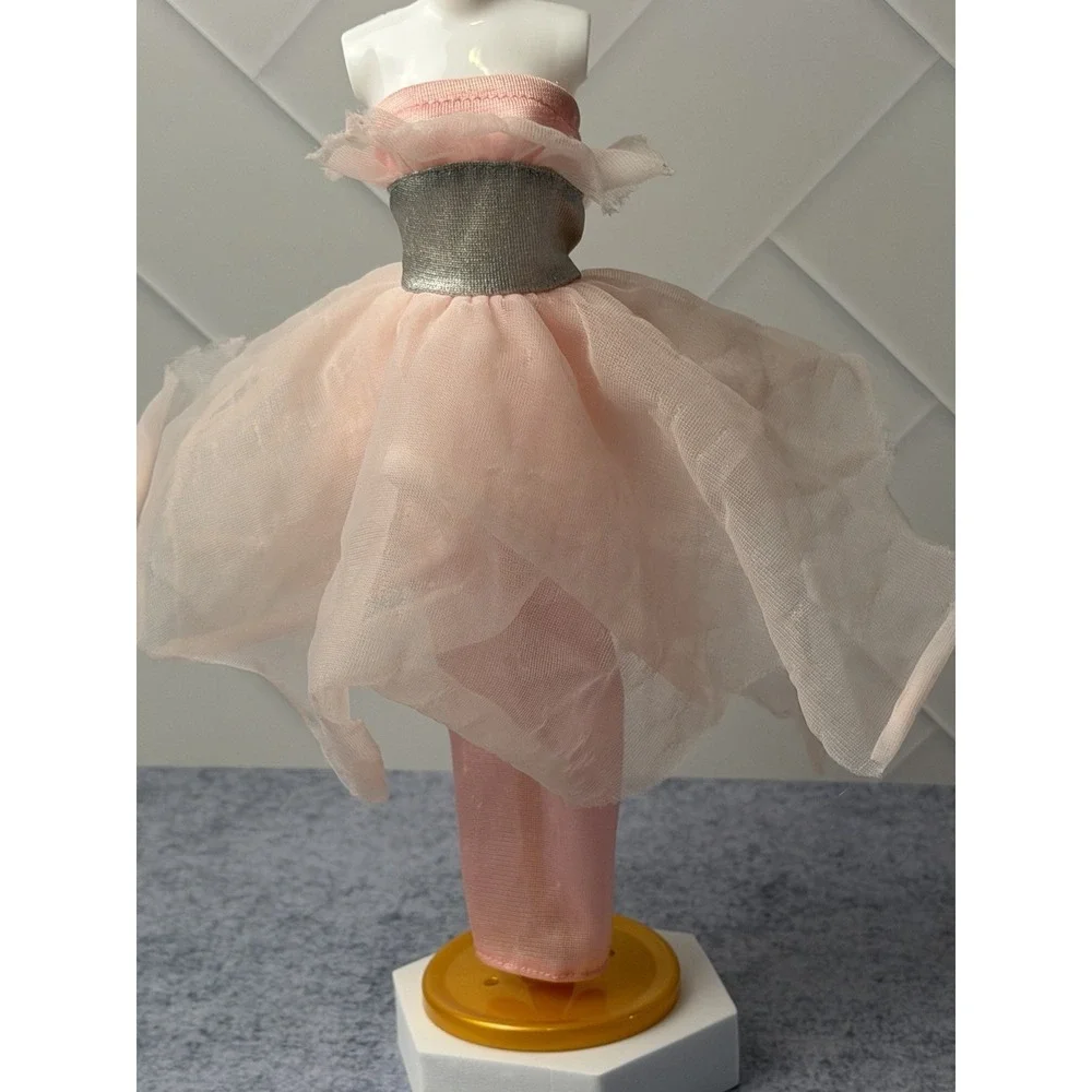 1991 Barbie Fashion Gift Pack Set Pink Silver Dress Gown Strapless Tulle Skirt