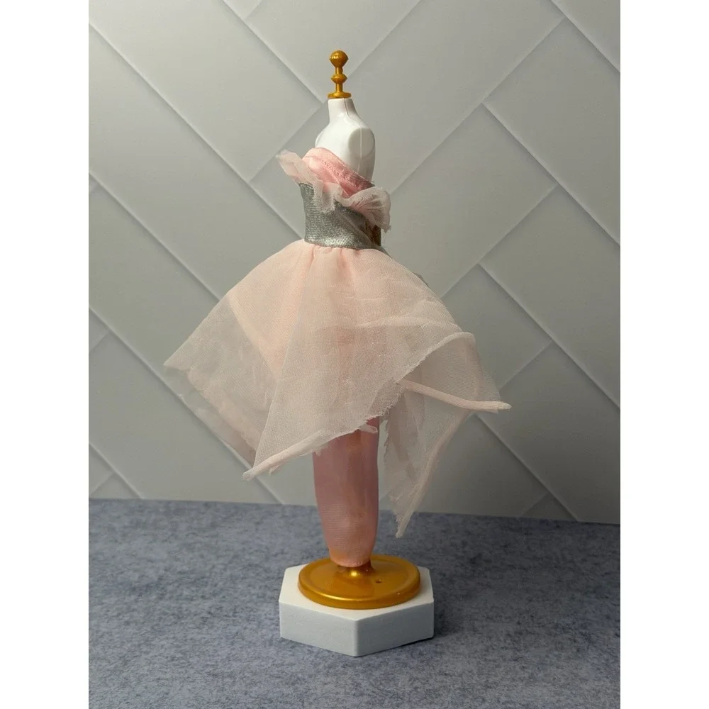1991 Barbie Fashion Gift Pack Set Pink Silver Dress Gown Strapless Tulle Skirt