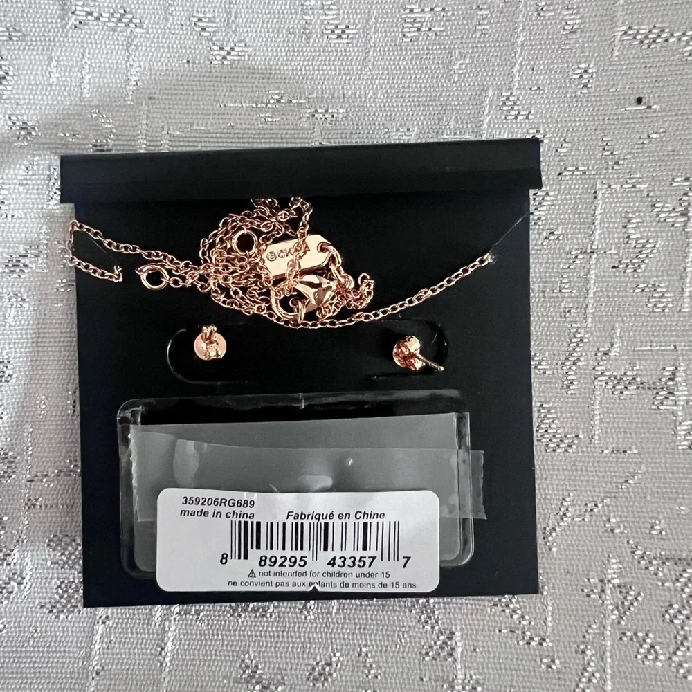 Coach Open Circle Necklace And Tea Rose Stud Earrings Set
