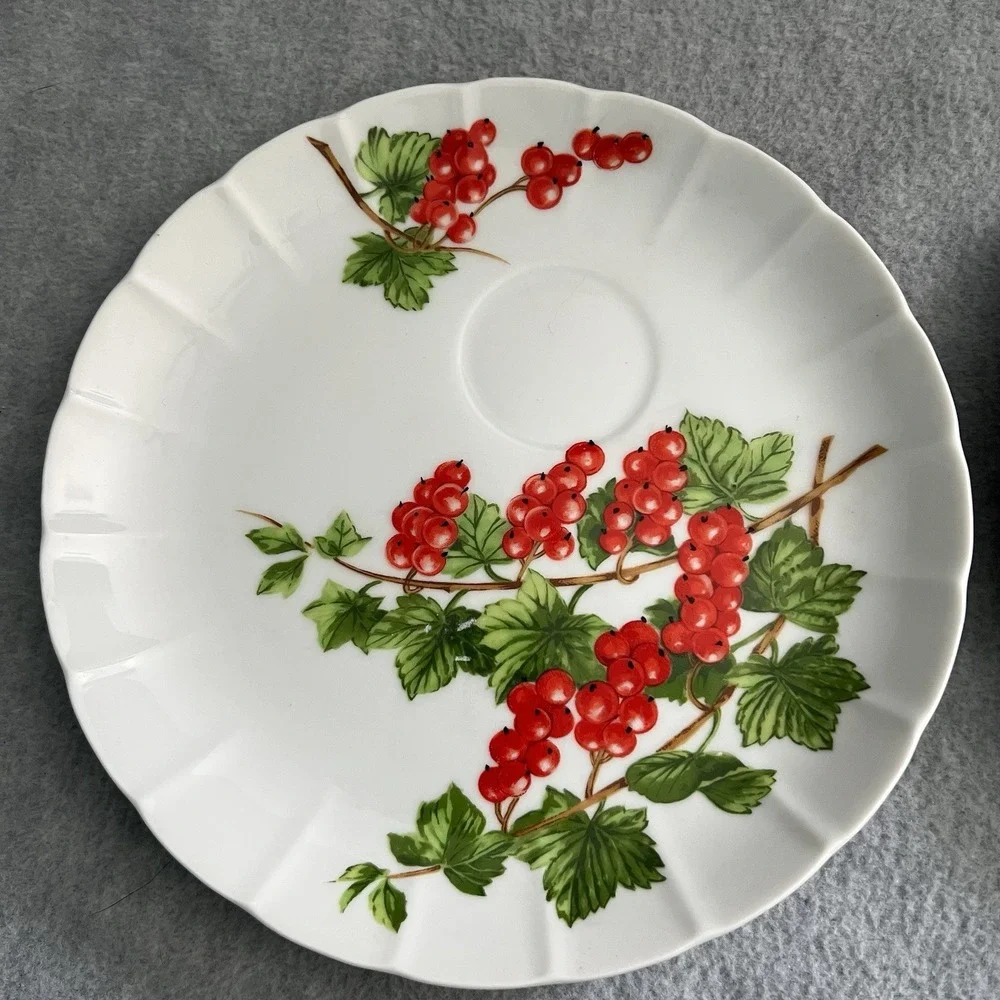 GROSEILLER ROUGE Dessert Snack Plates Tea Cups Mann‎ Vintage 1975 Set Brunch