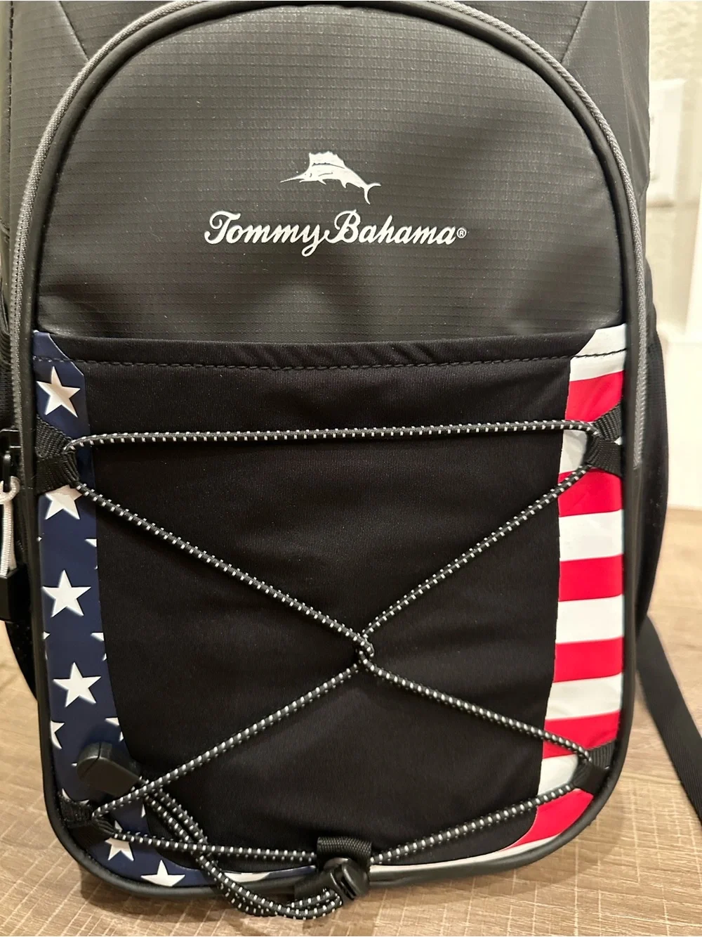 Tommy Bahama insulated cooler