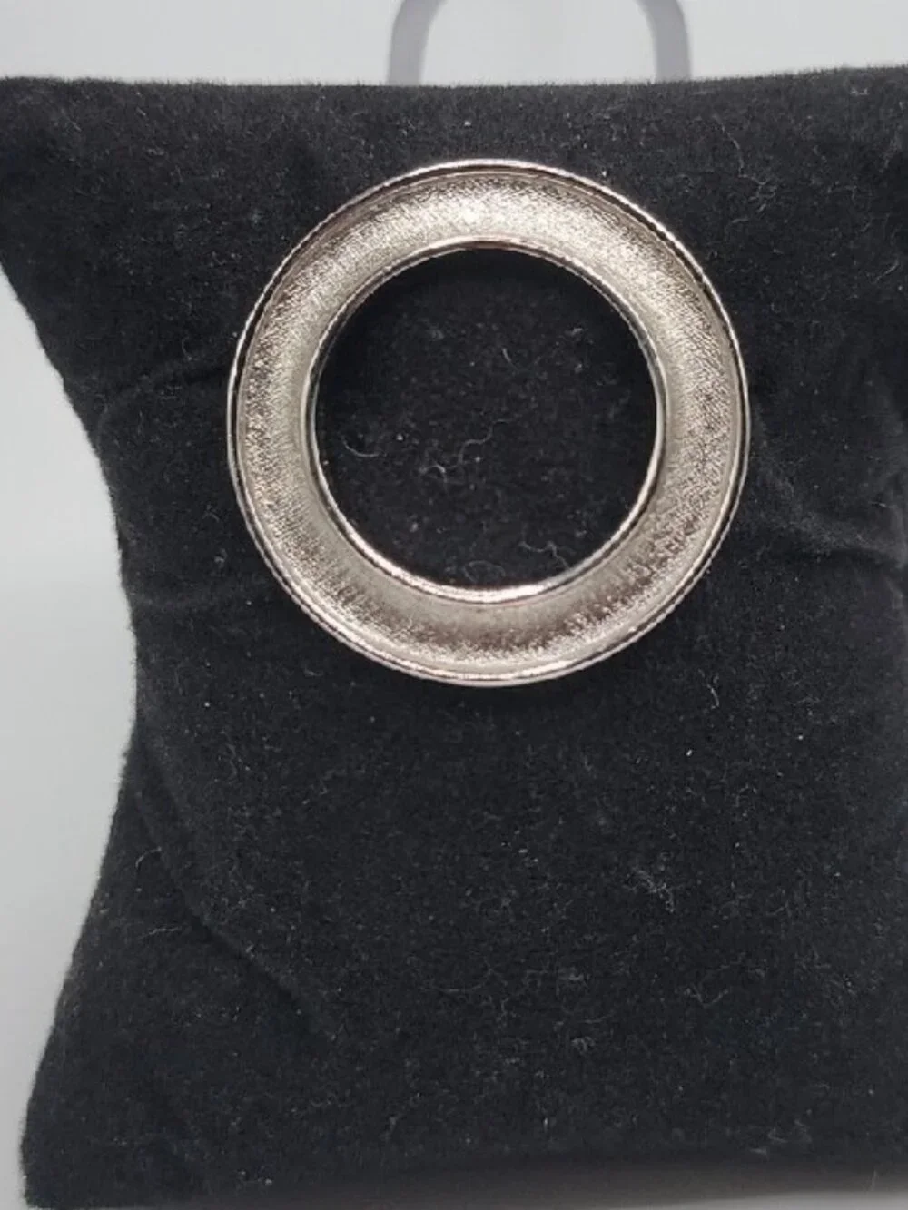 Vintage Crown Trifari Florentine Circle Brooch Pin Silver Tone Signed Estate