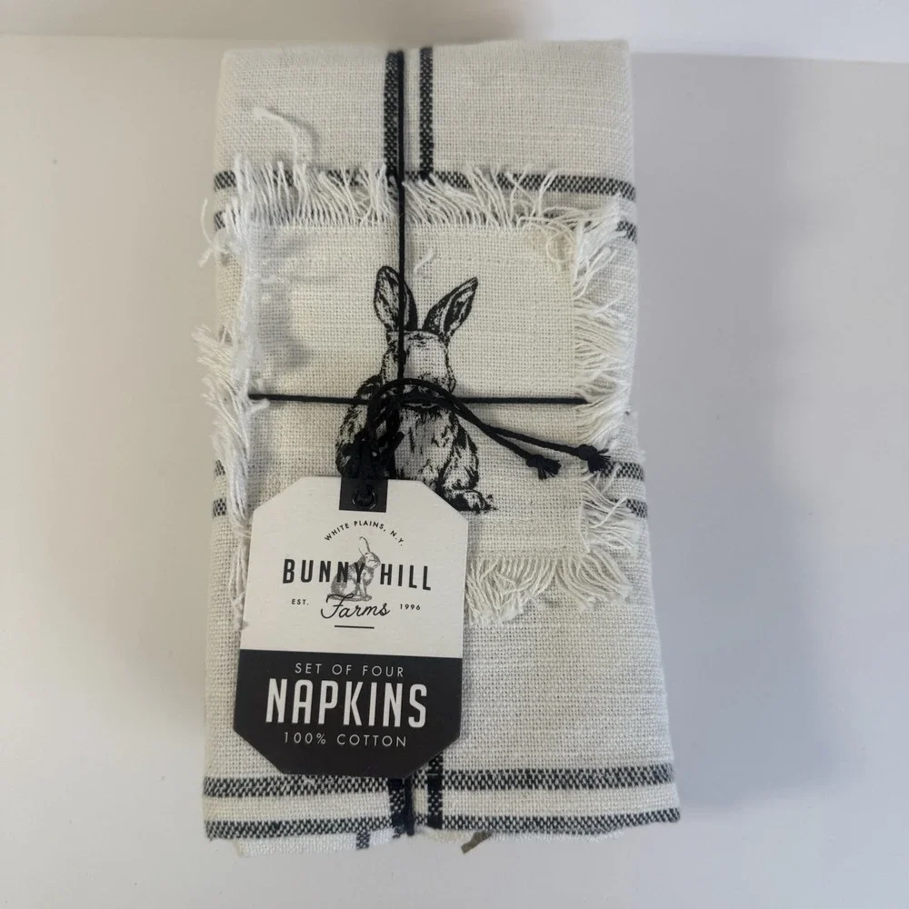x4 BUNNY HILL FARMS NEW!!! EASTER Napkins Fringe‎ Cotton Plaid Cream Black CUTE!