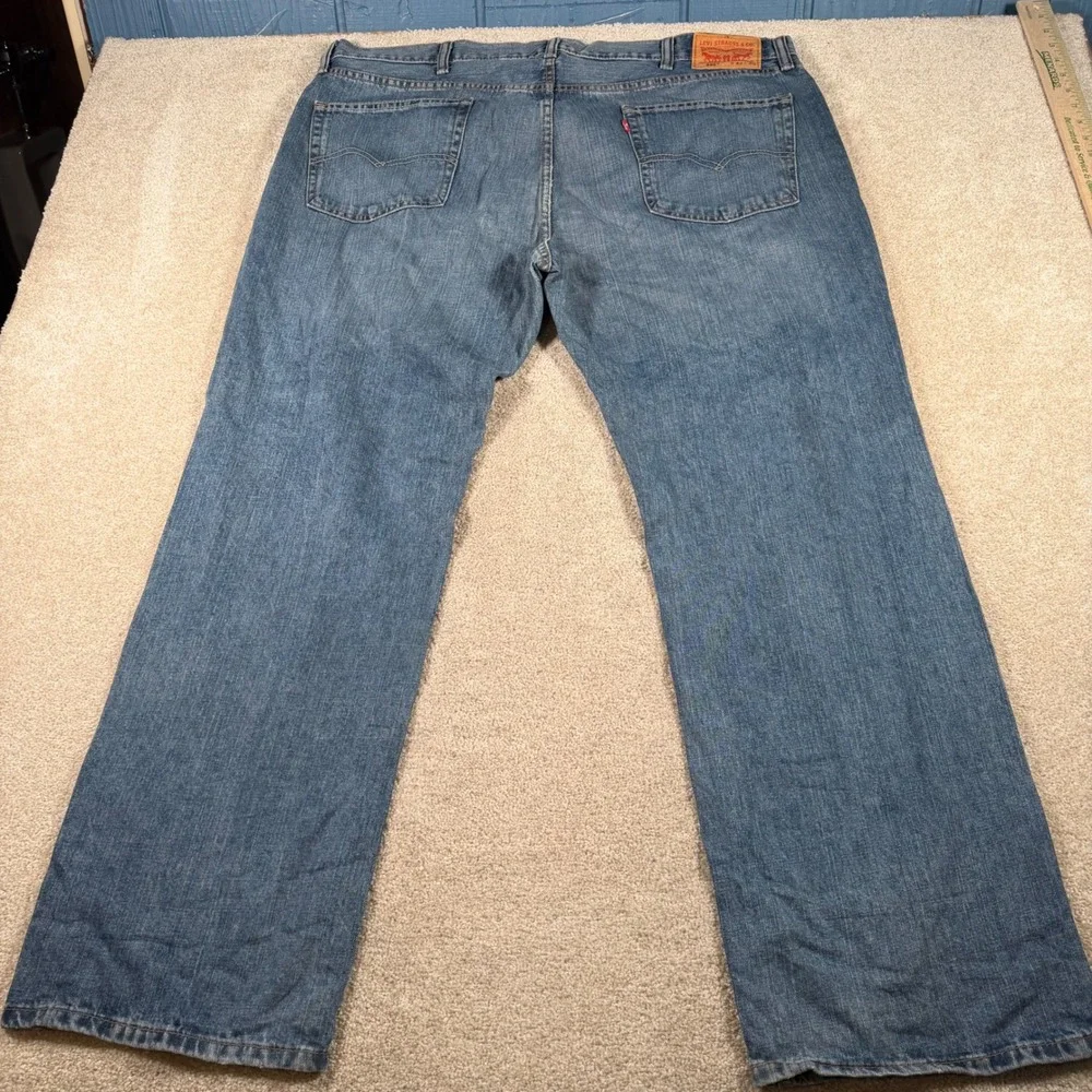 Levi's 559 Relaxed Straight Jeans Men 42x30‎ (FITS 43x31) Blue Medium Wash Denim