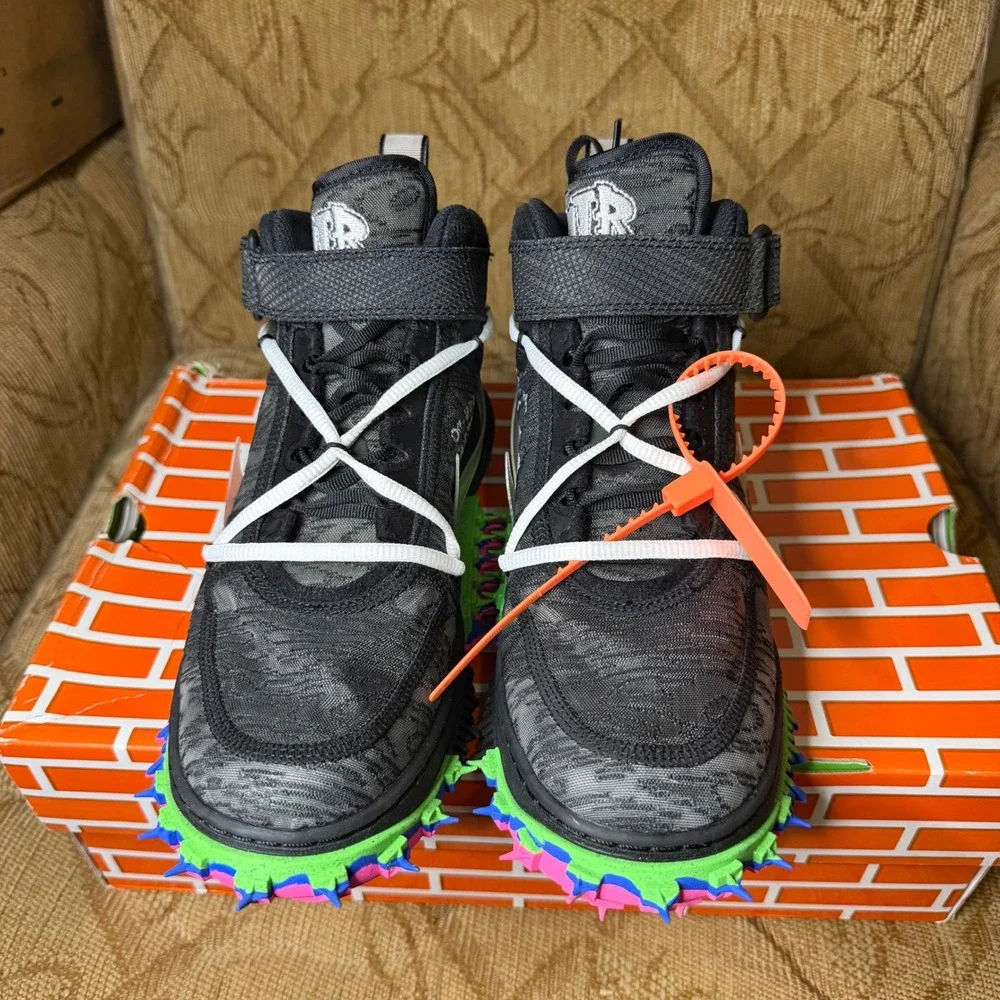Nike description off