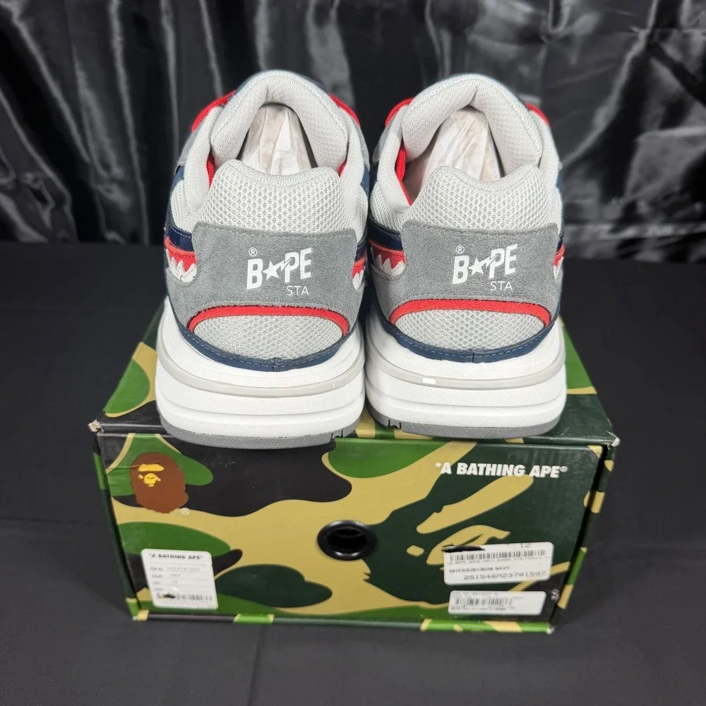 A Bathing Ape ** 100%