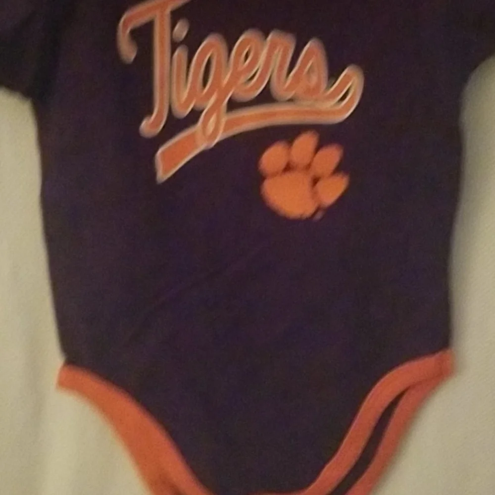 Clemson Tigers Onsies 18-24 months