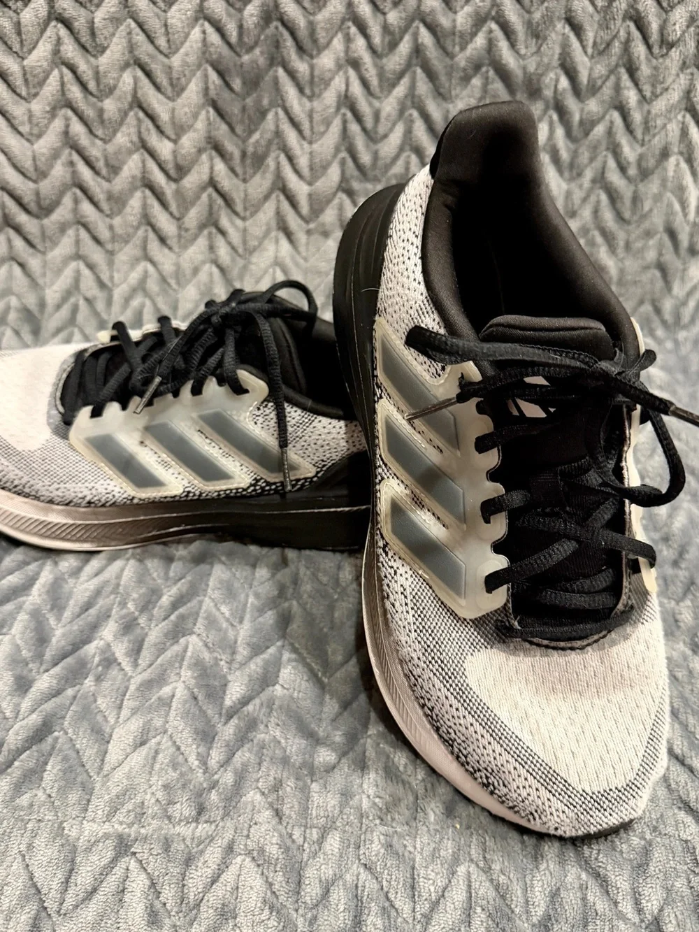adidas breathable knit