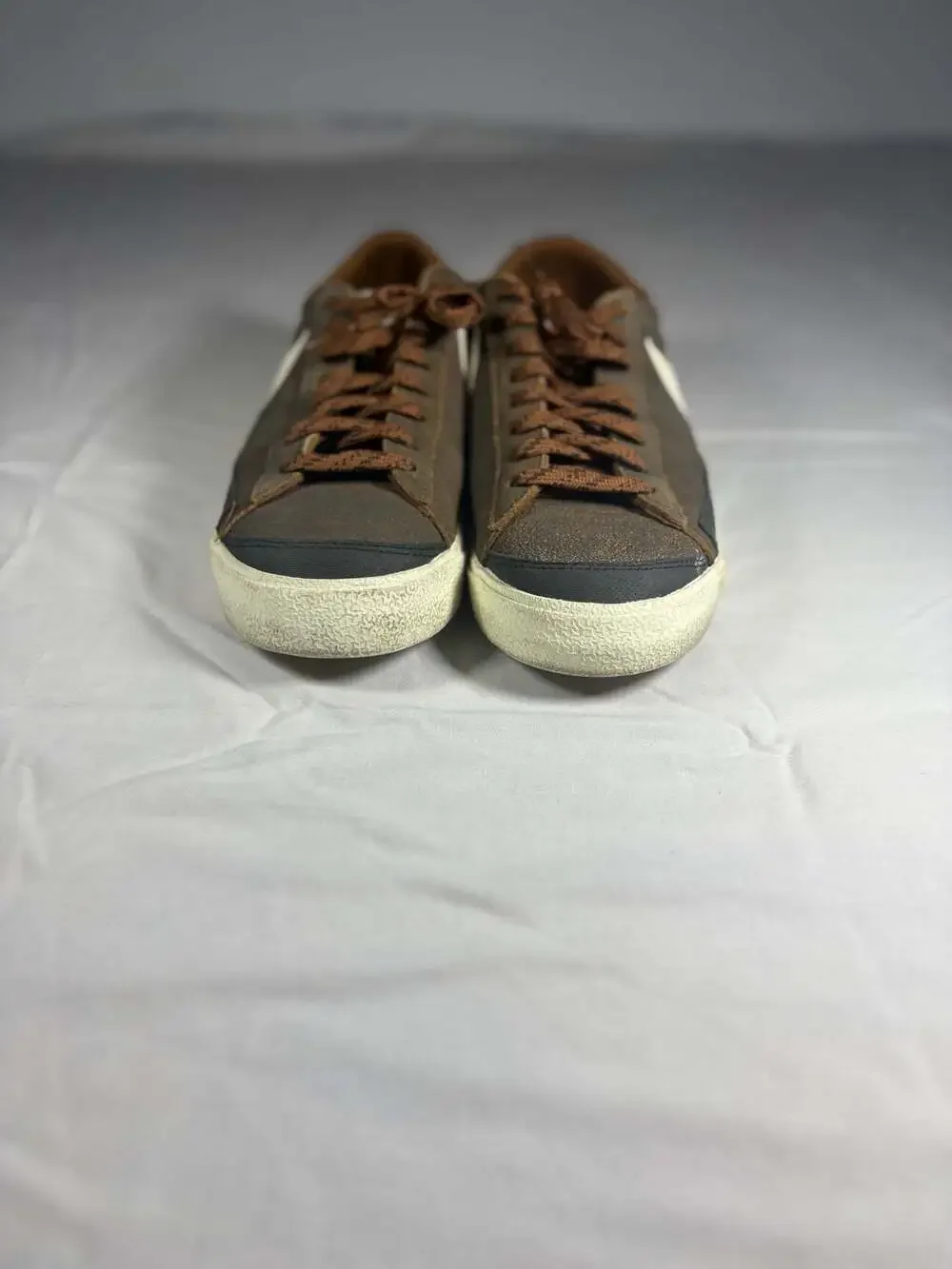 Nike suede pre