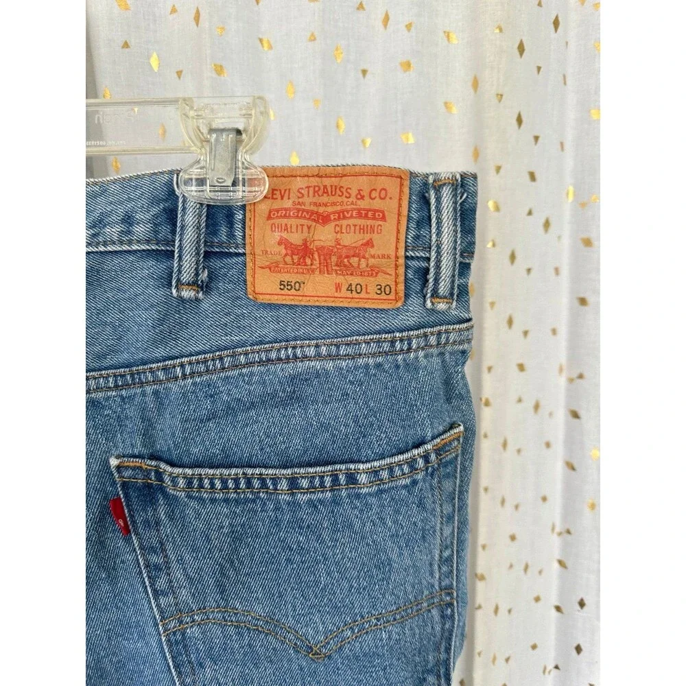 Levis ask please