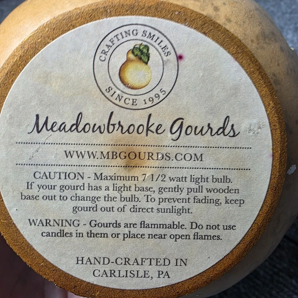 Meadowbrooke Gourds handcrafted light