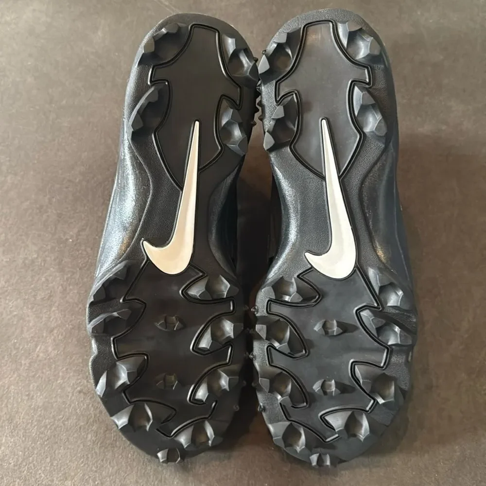 Nike motion fit heel