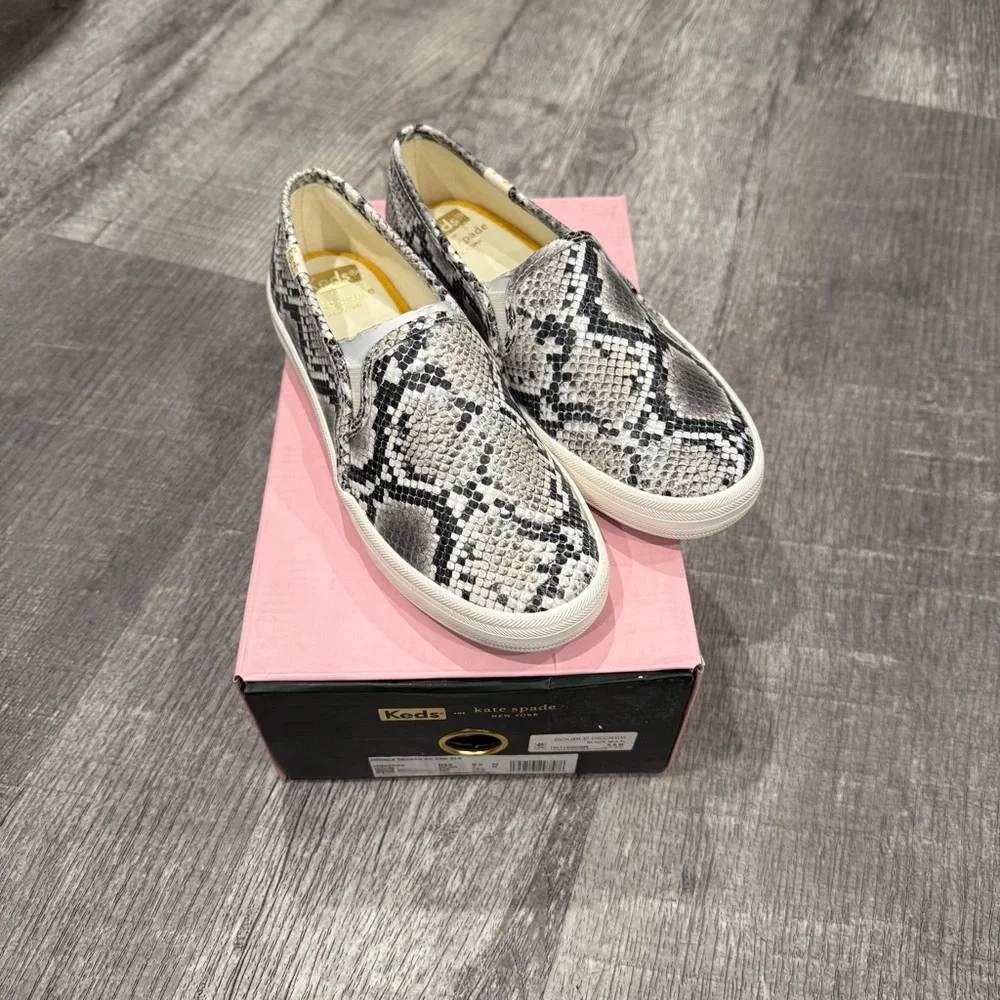 kate spade snake embossed