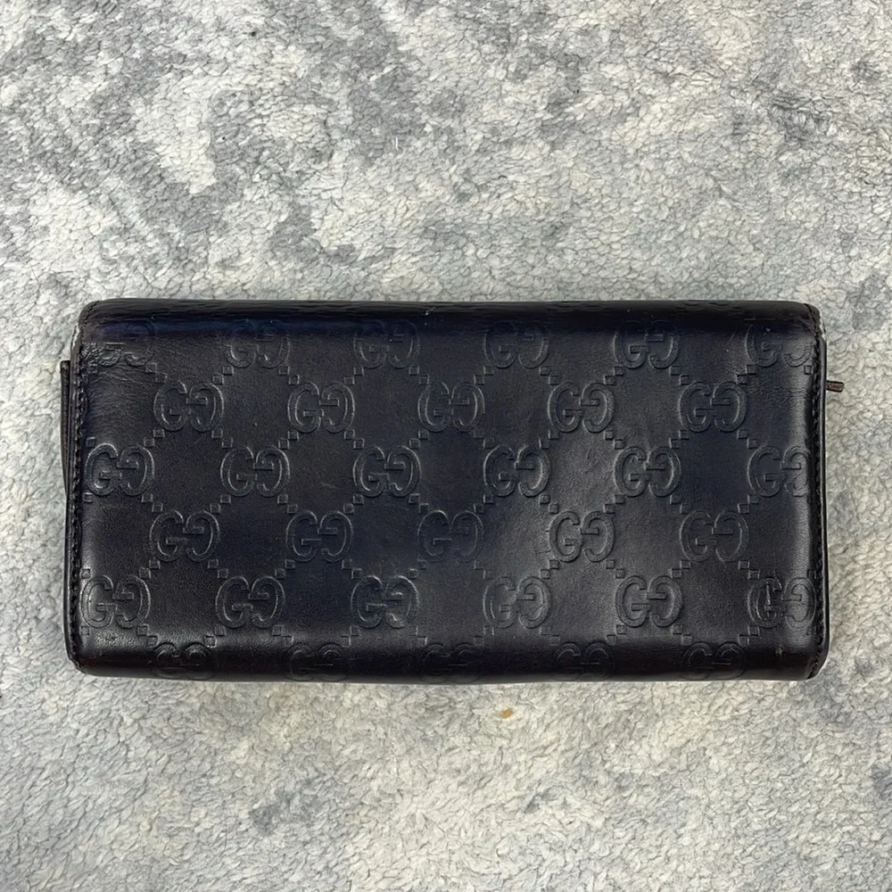 Gucci leather embossed