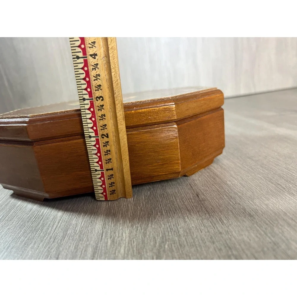 Vintage jewelry box