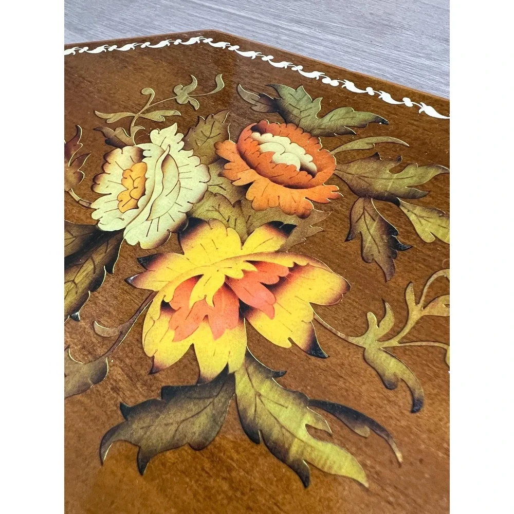 Vintage jewelry box