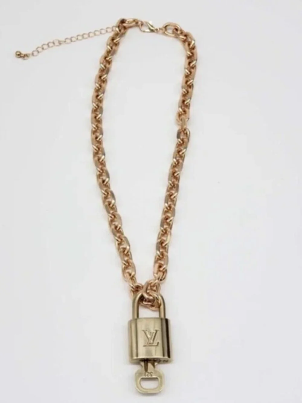 Louis Vuitton shiny gift consistent