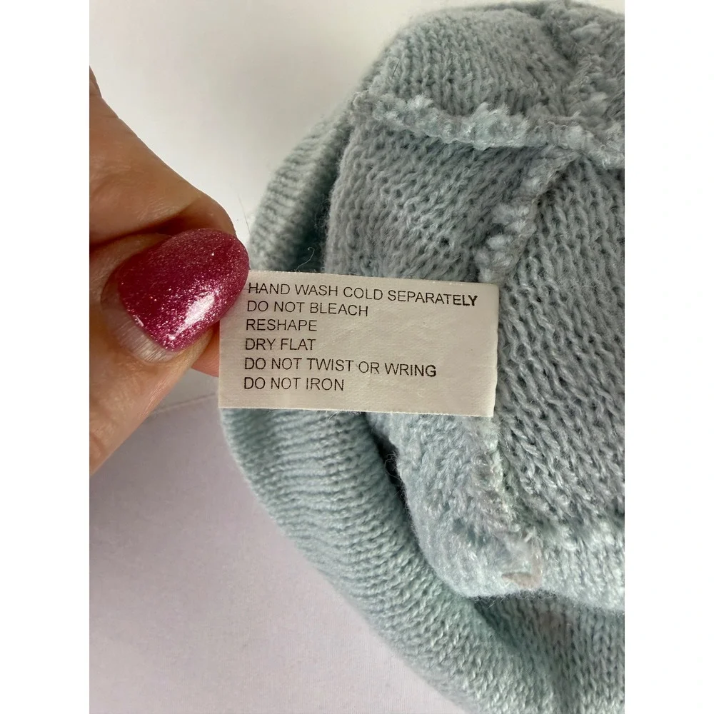 Light Blue‎ Knit Beanie Hat Embroidered Letter L Initial Winter Cap RN 81088