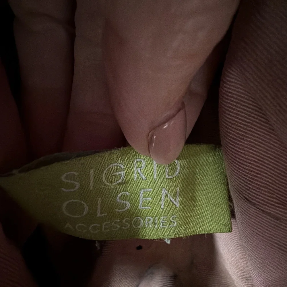 Sigrid Olsen sigrid olsen
