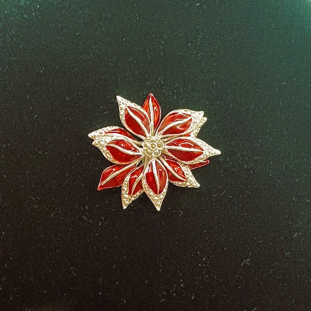 Silver Red Enamel Poinsettia Brooch Women's Floral Pave' Rhinestone Pin Jewelry