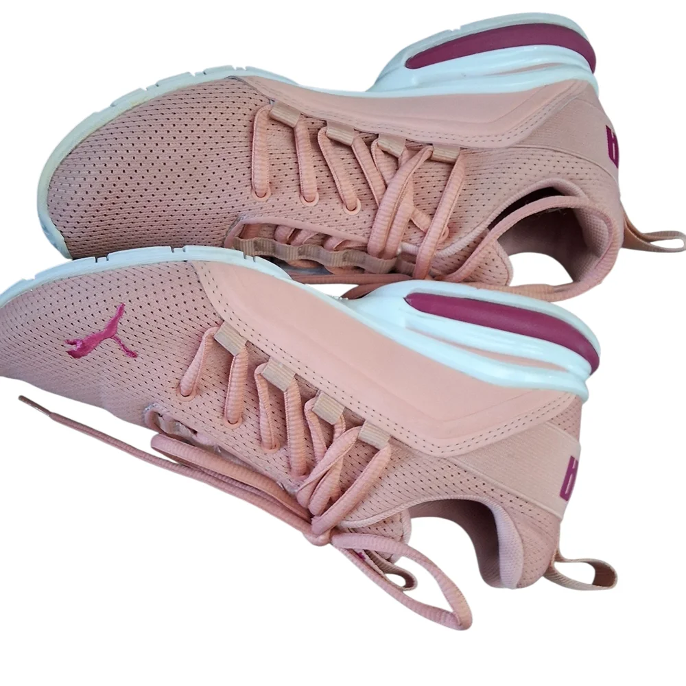 Puma Pink Athletic‎ Sneakers