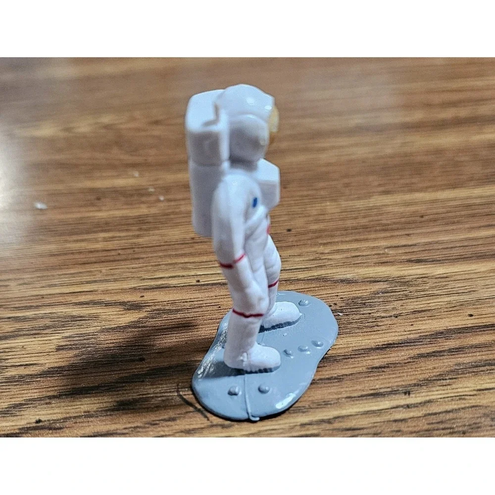 N/A nasa astronaut
