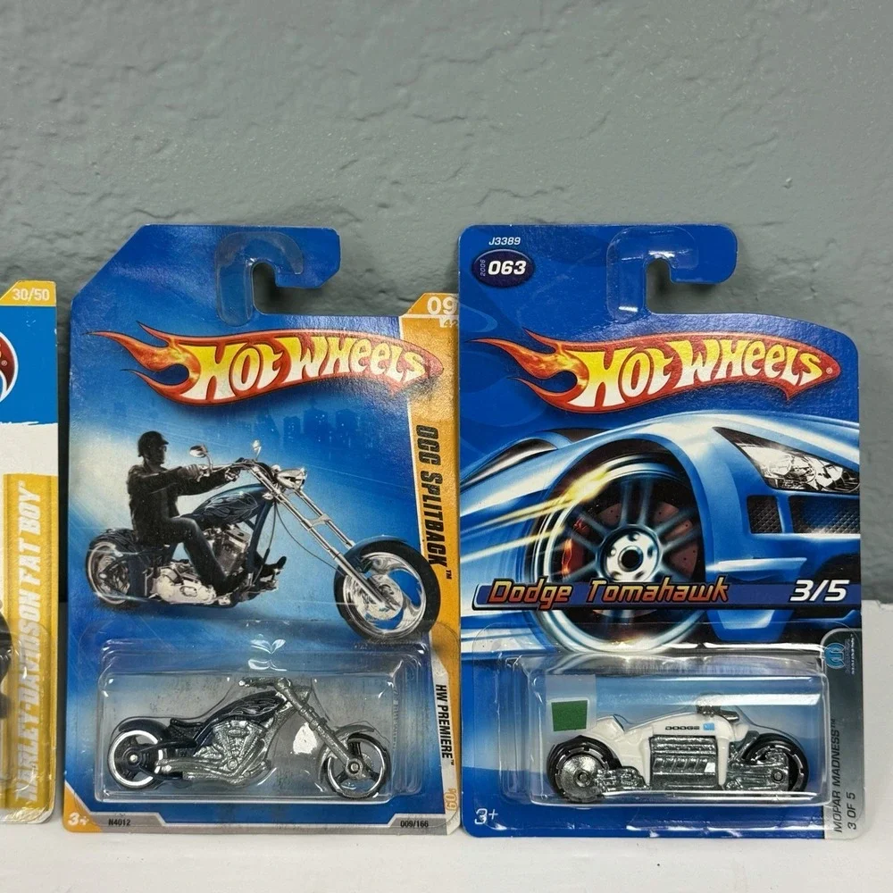 Hot Wheels Bent Cards‎ Still Sealed Lot Of 4 Various Models
