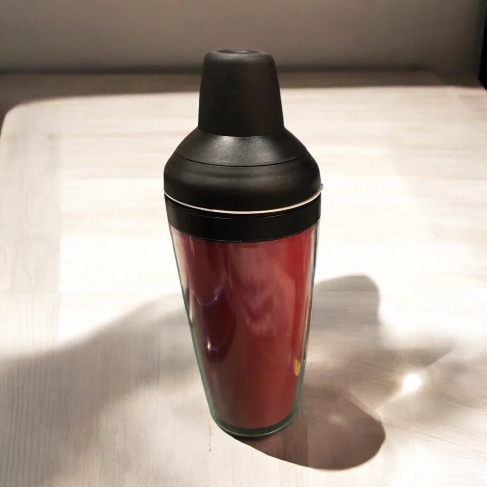 Oxo red black