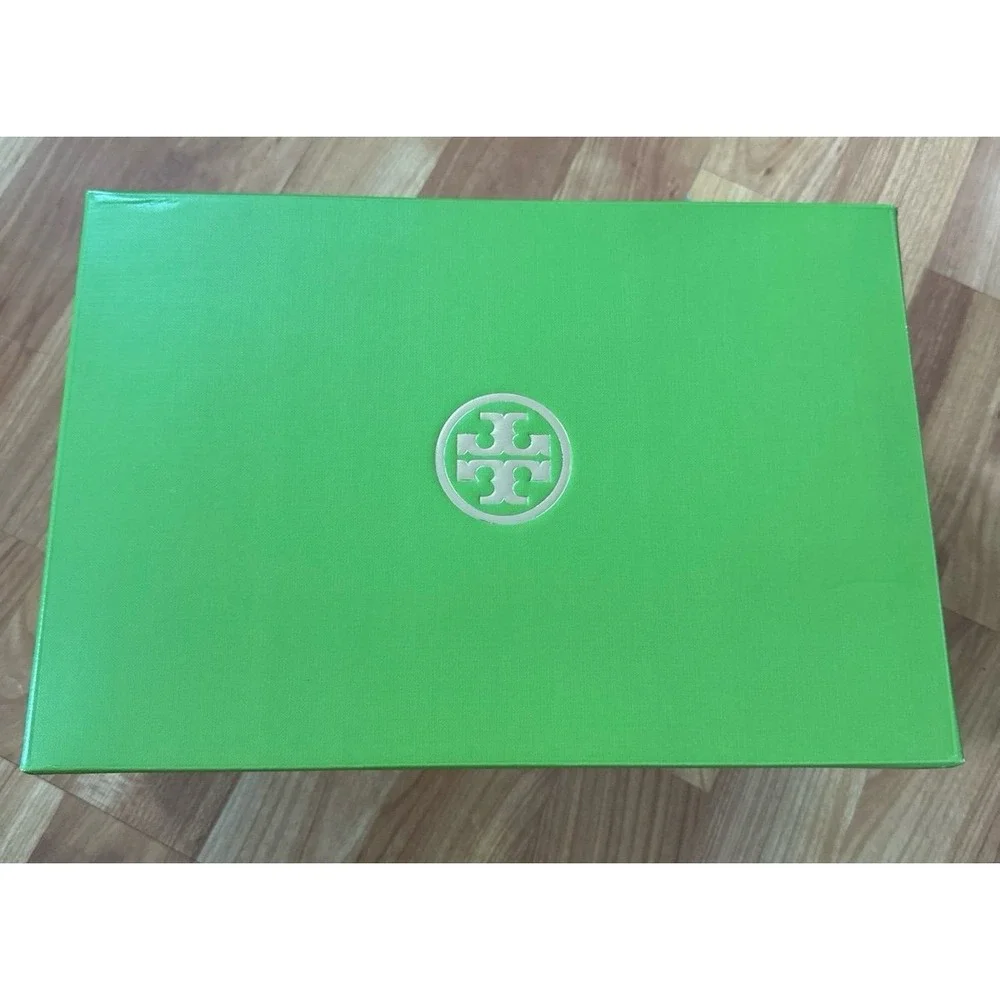 Tory Burch‎ empty shoe box
