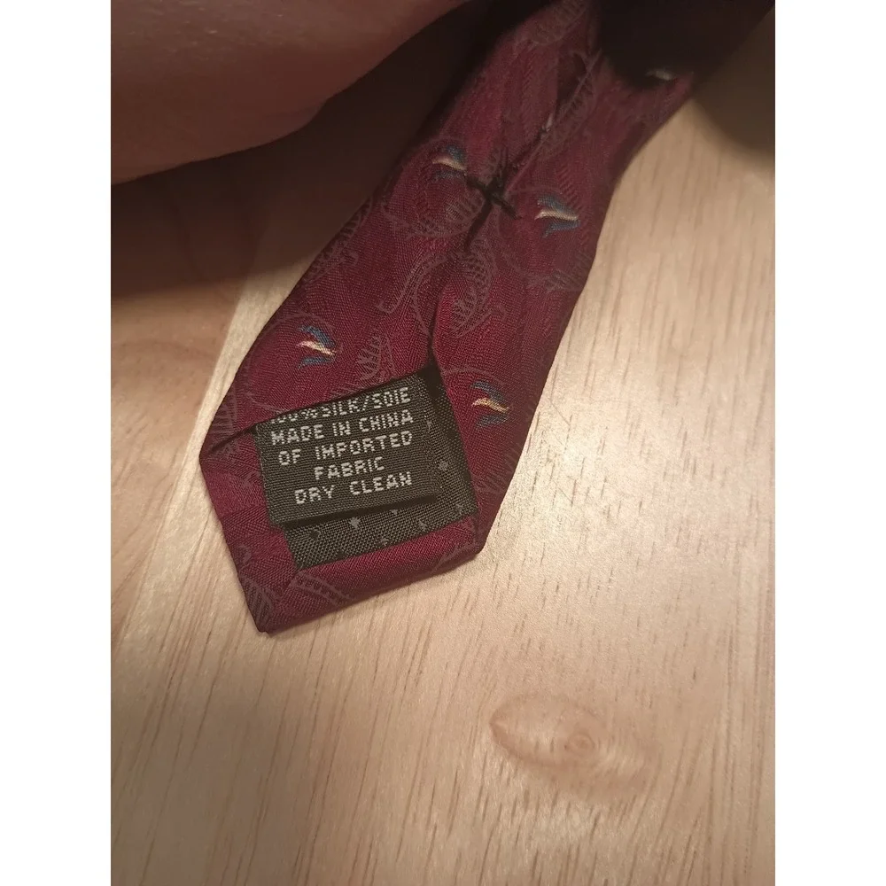 Bill Blass Black Label Mens‎ Necktie Tie Silk Red  57 x 4