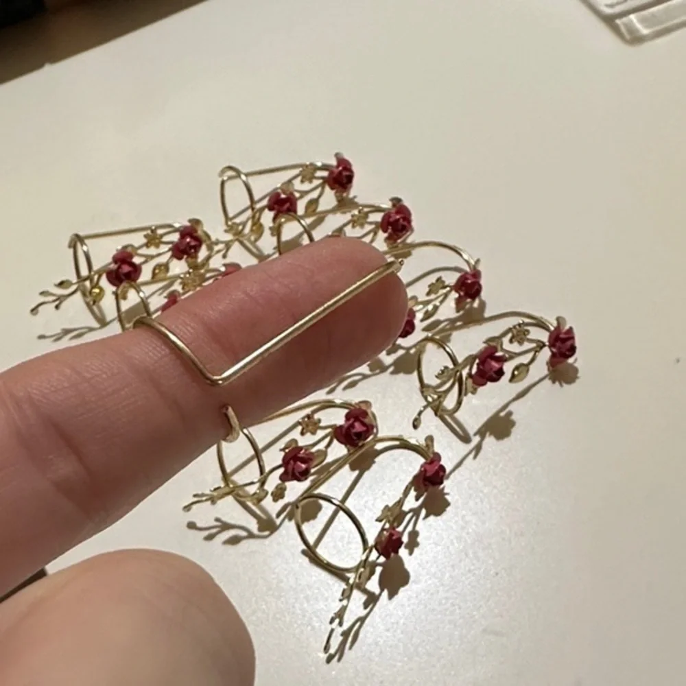 N/A adjustable rose