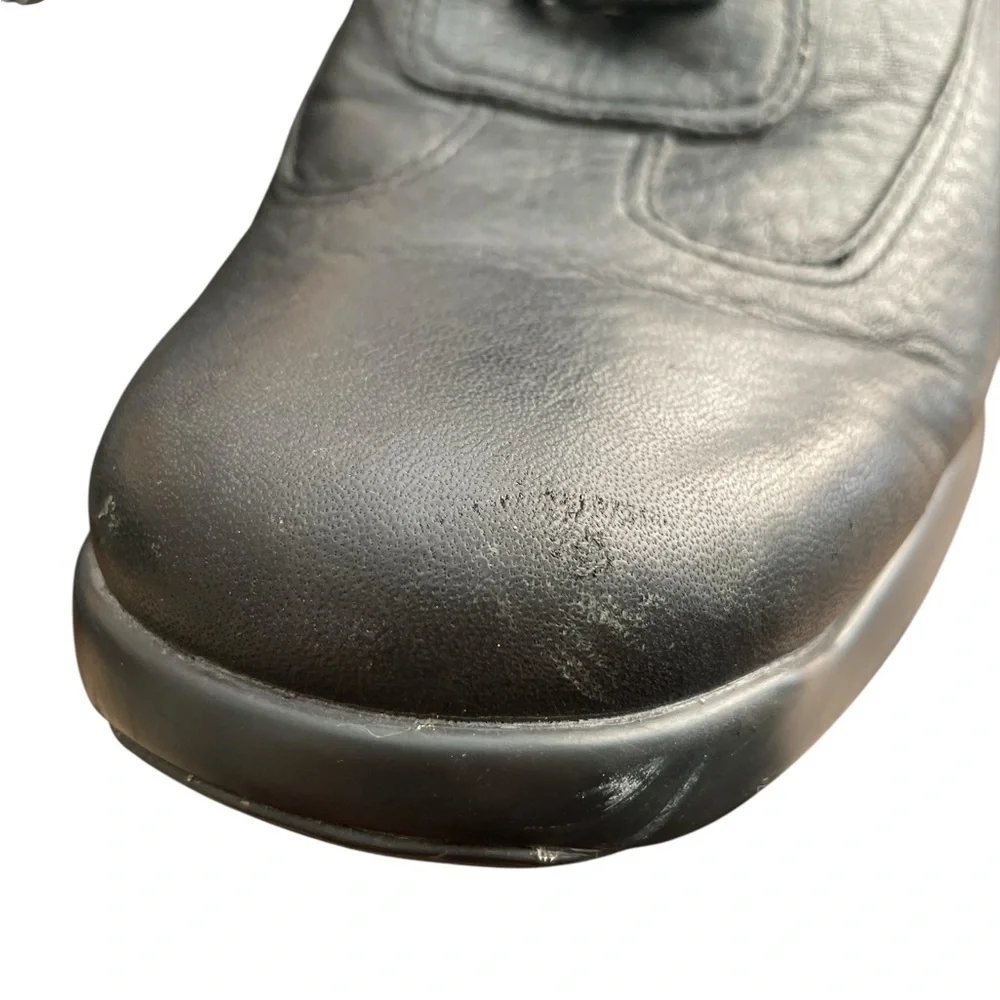 Cole Haan step out