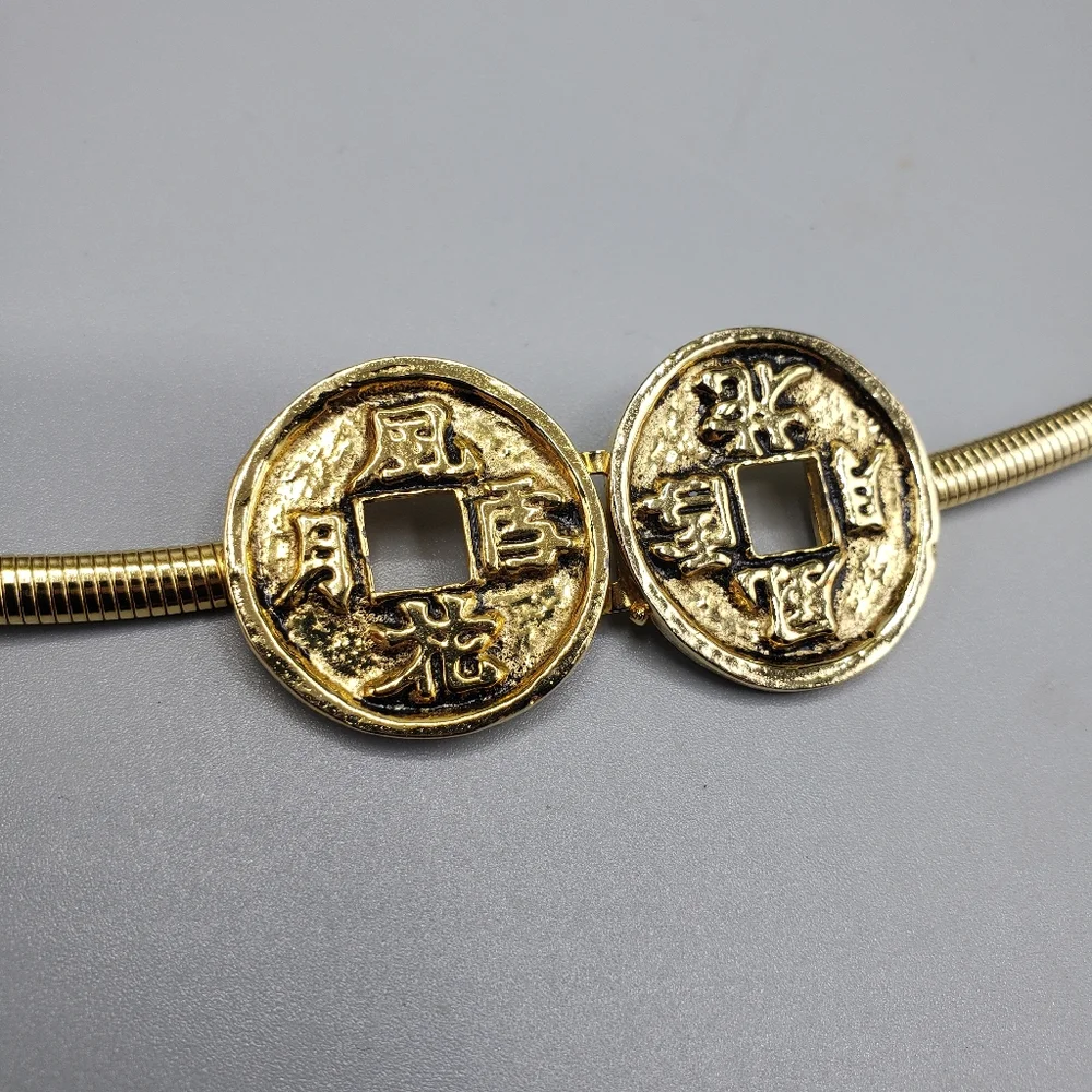 BELT Stretchy Gold w/ Oriental Asian Engravings Vintage Retro Minimalist S/M