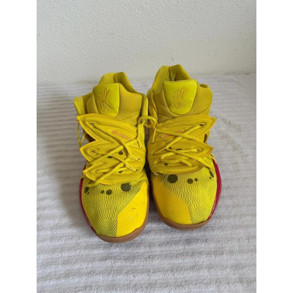 Nike Kyrie 5 Spongebob Squarepants Yellow Basketball Sneakers Mens Size USA 11