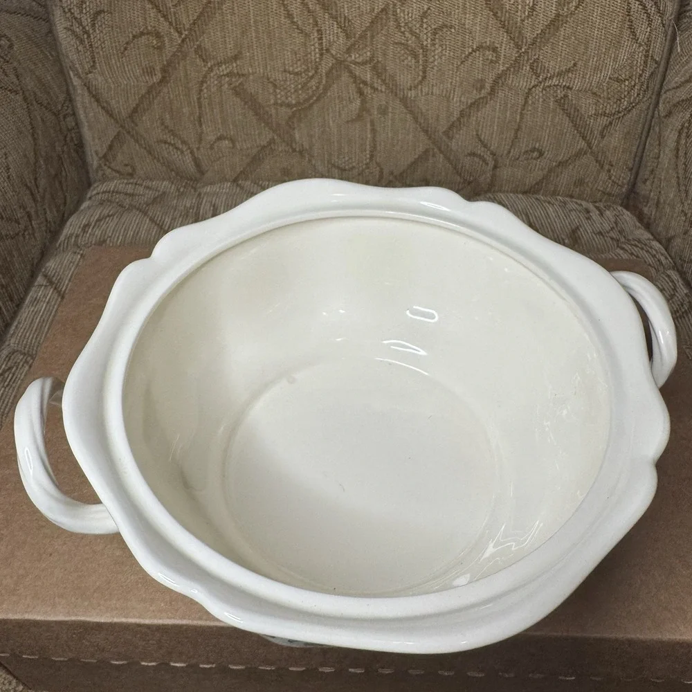 Wedgwood excellent