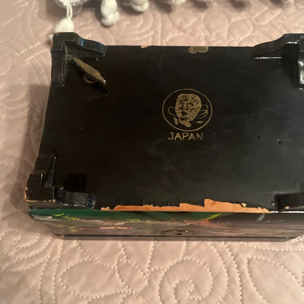 N/A vintage black