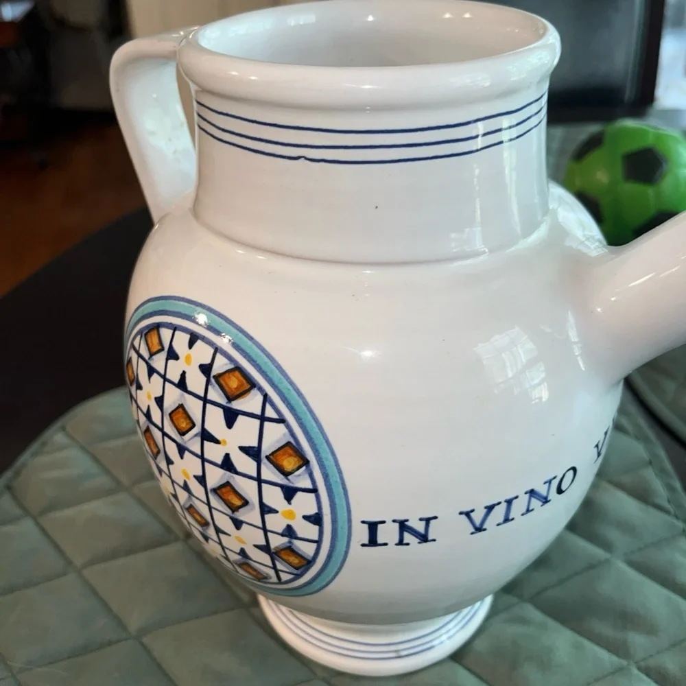 Williams Sonoma elegant ceramic
