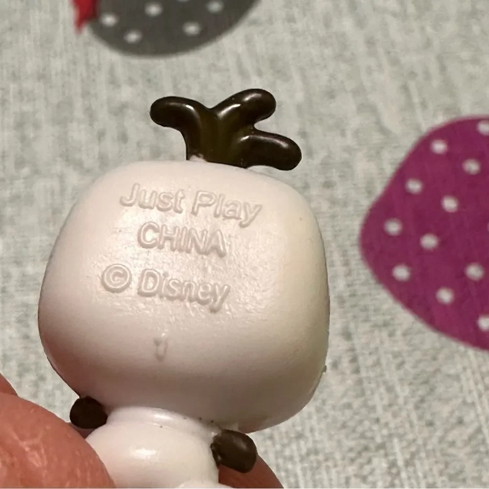 Disney doorables olaf