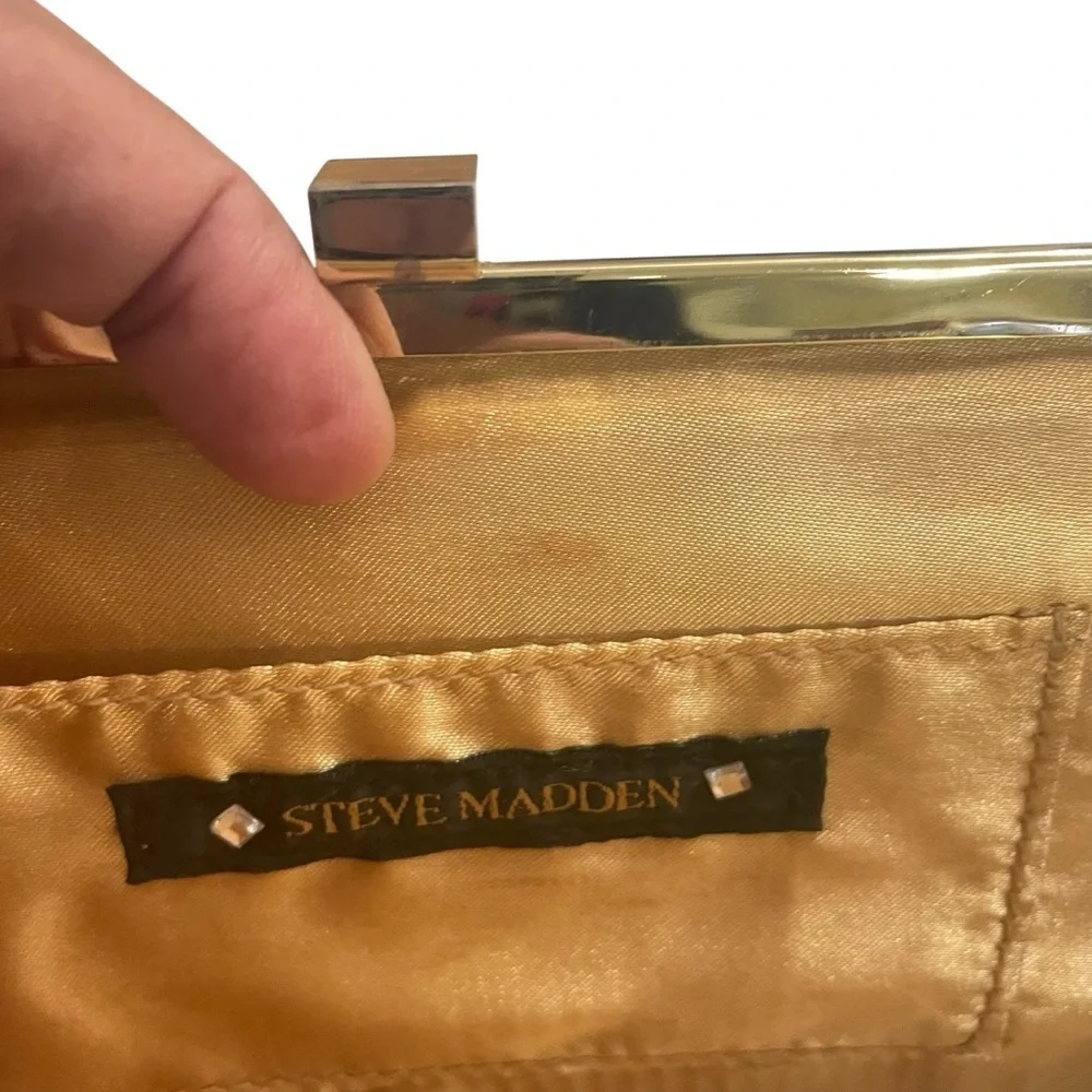 Steve Madden steve madden