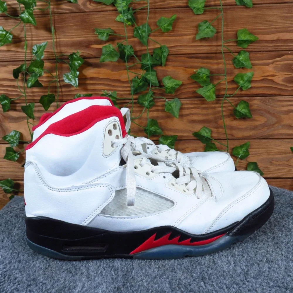 Nike Air Jordan 5 Retro Fire Red‎ Men Basketball Shoes Size 9.5 White Leather