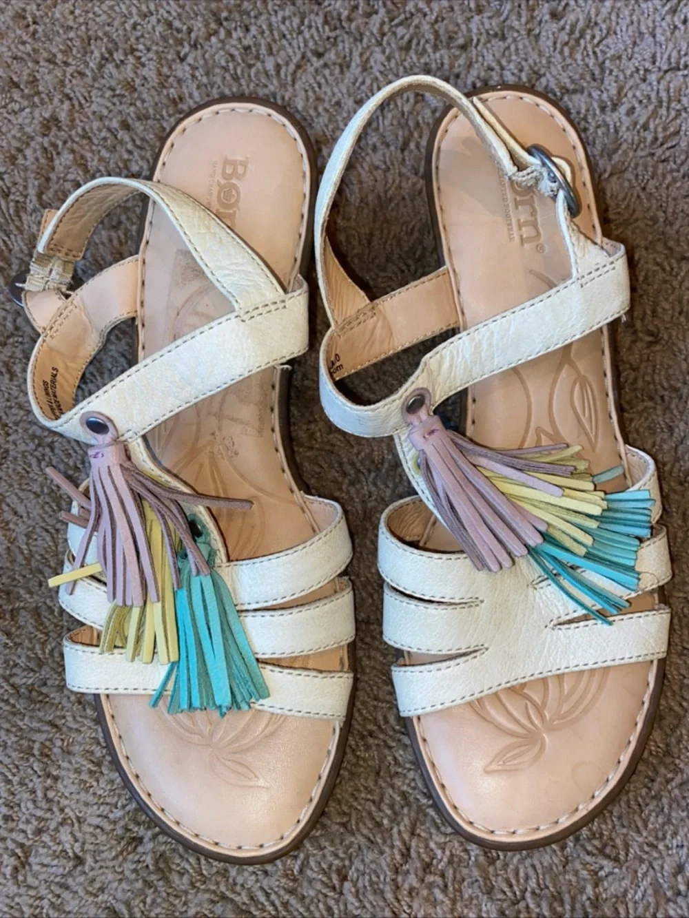 Born stylish cream